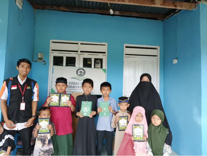 Semangat Membaca Alquran di Tapal Batas Negara, BMH Sebarkan Alquran dan Iqra untuk Santri di Pulau Sebatik dan Nunukan